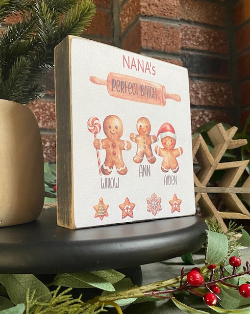 Nana's Favorite Batch Christmas Wooden Sign, Custom Christmas Baking Sign, Personalized Family Ginger Bread Sign